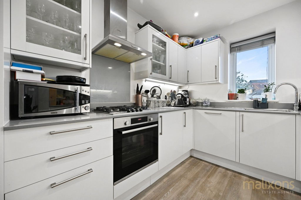 Henderson Road, Croydon, CR0