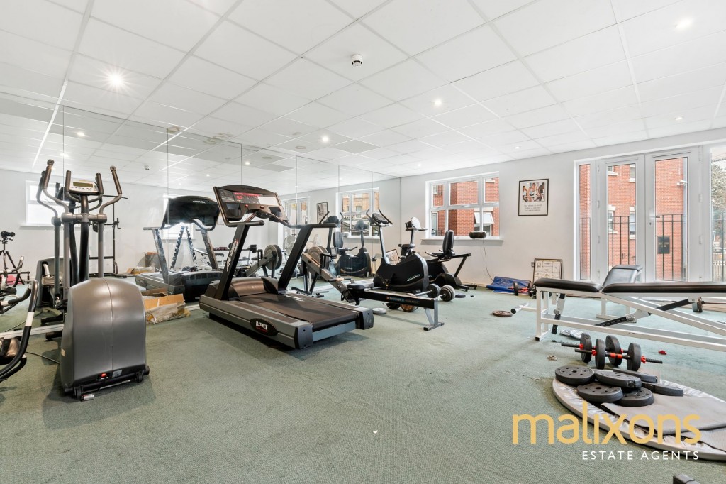 Gleneagle Road, London, SW16