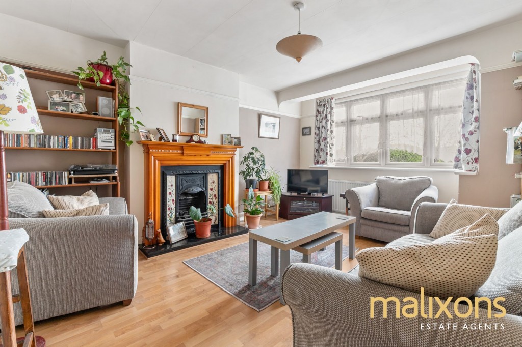 Commonside East, Mitcham, CR4