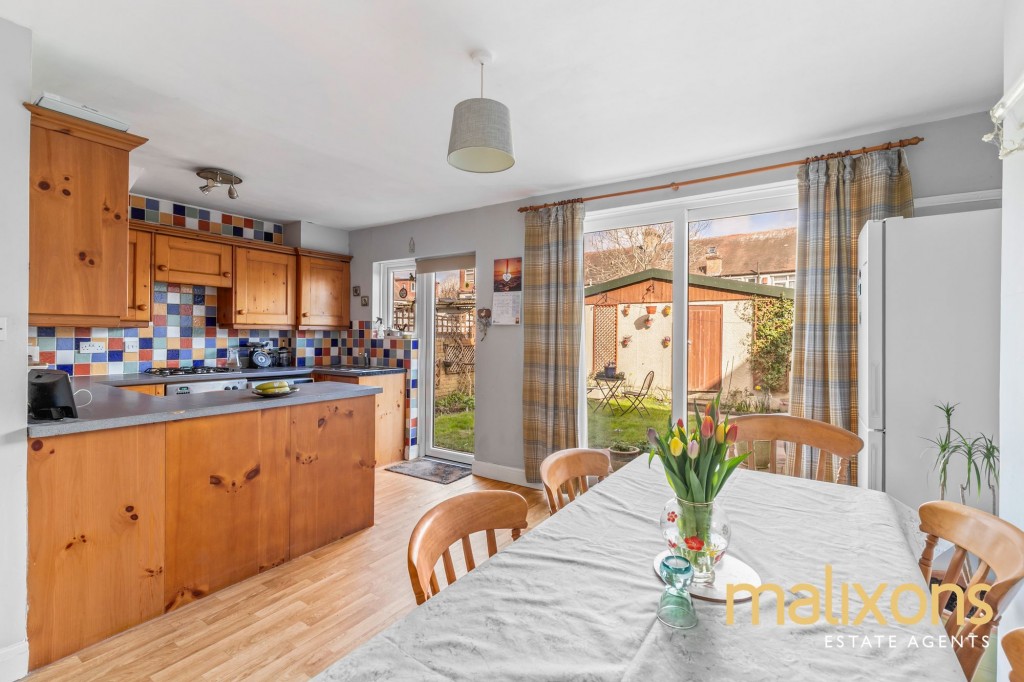 Commonside East, Mitcham, CR4