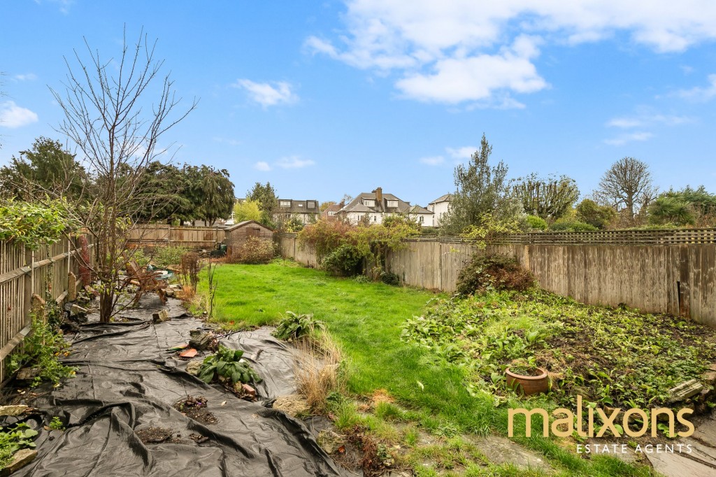 Becmead Avenue, London, SW16