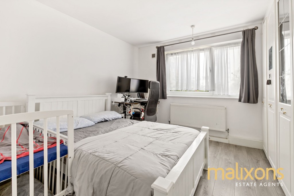 Kintyre Close, London, SW16