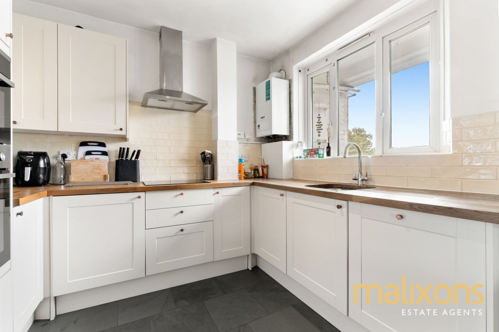 Tulse Hill, Greenleaf Close Tulse Hill, SW2