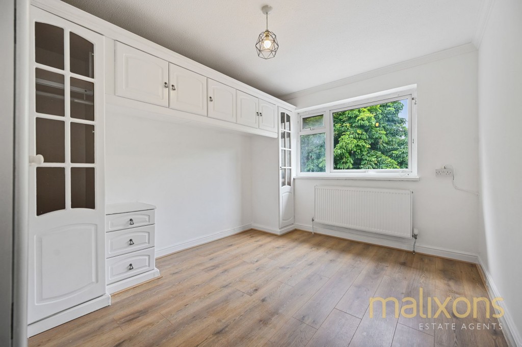 Mount Ephraim Lane, London, SW16