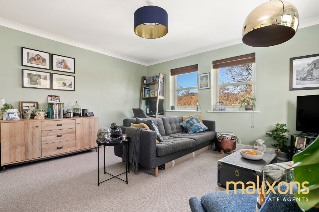 Pinkerton Place, London, SW16