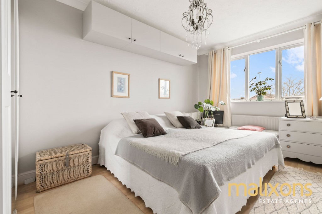 Maple Mews, London, SW16