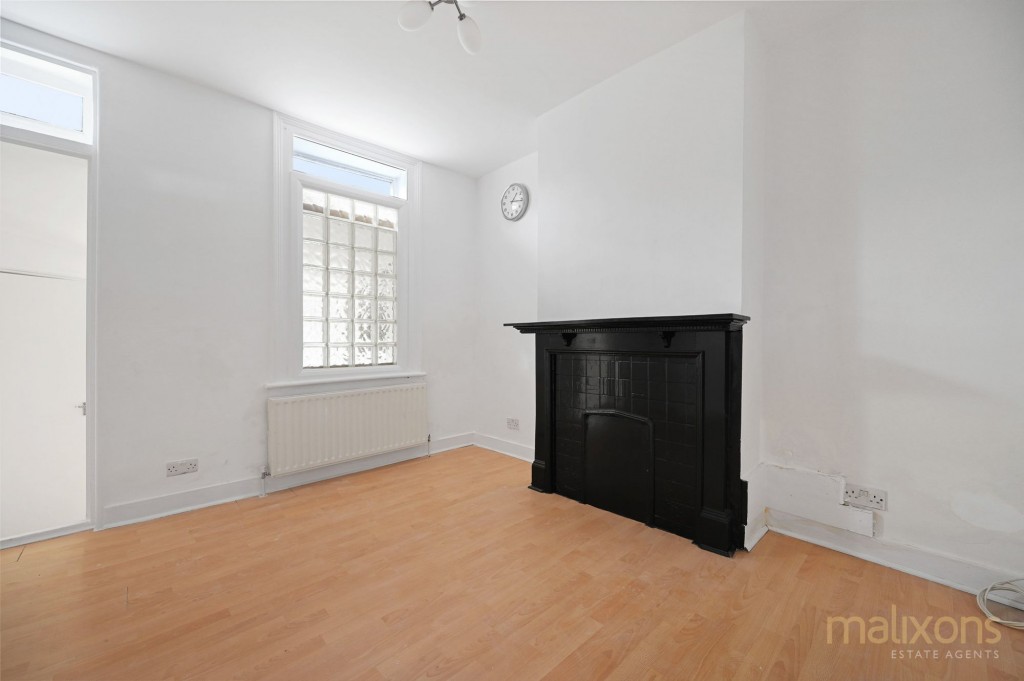 Alston Road, London, SW17