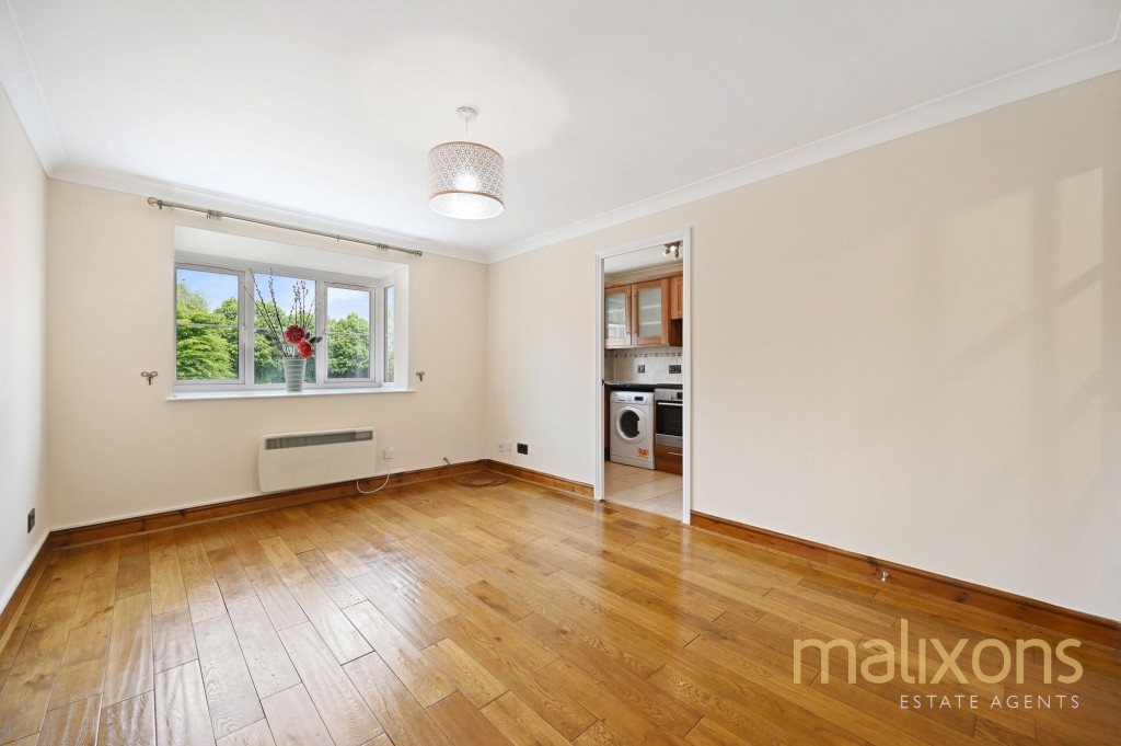 Mullards Close, Mitcham, CR4
