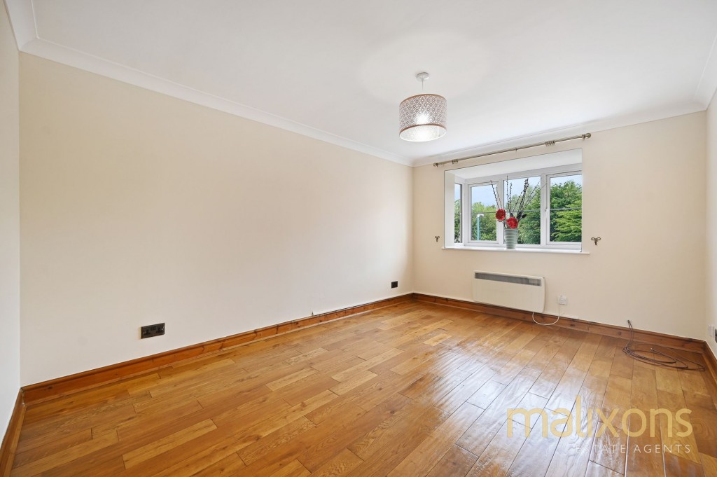 Mullards Close, Mitcham, CR4