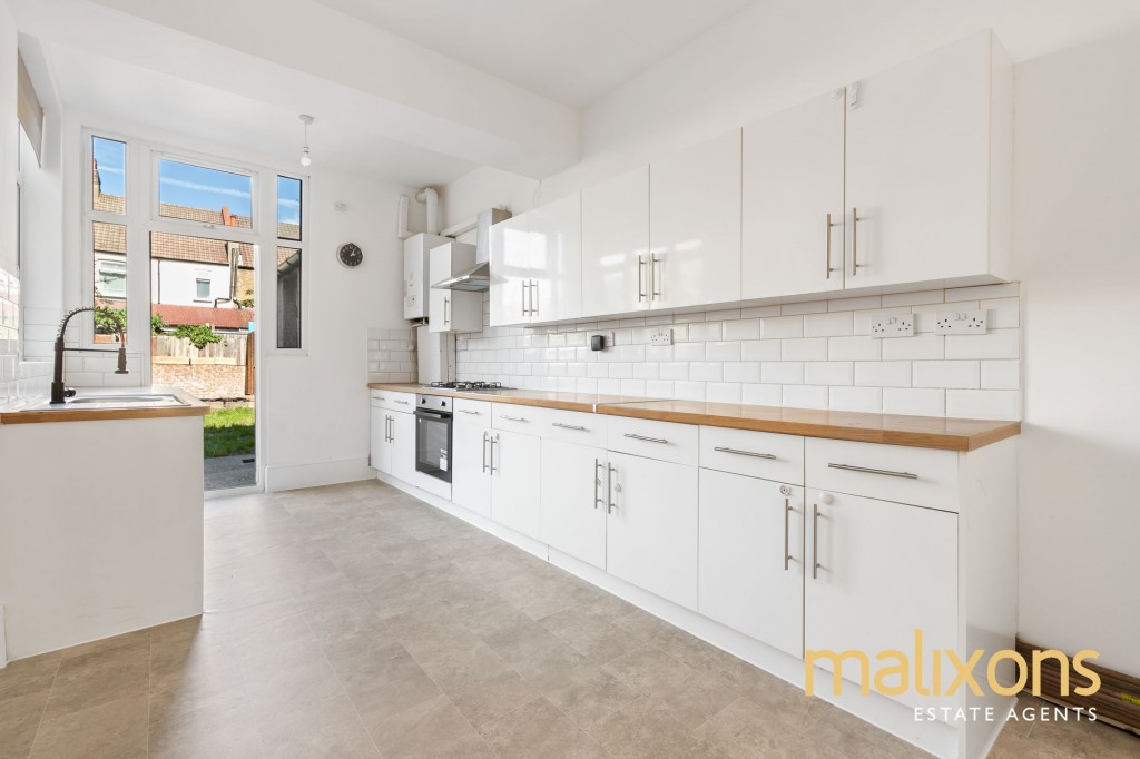 Melrose Avenue, Mitcham, CR4