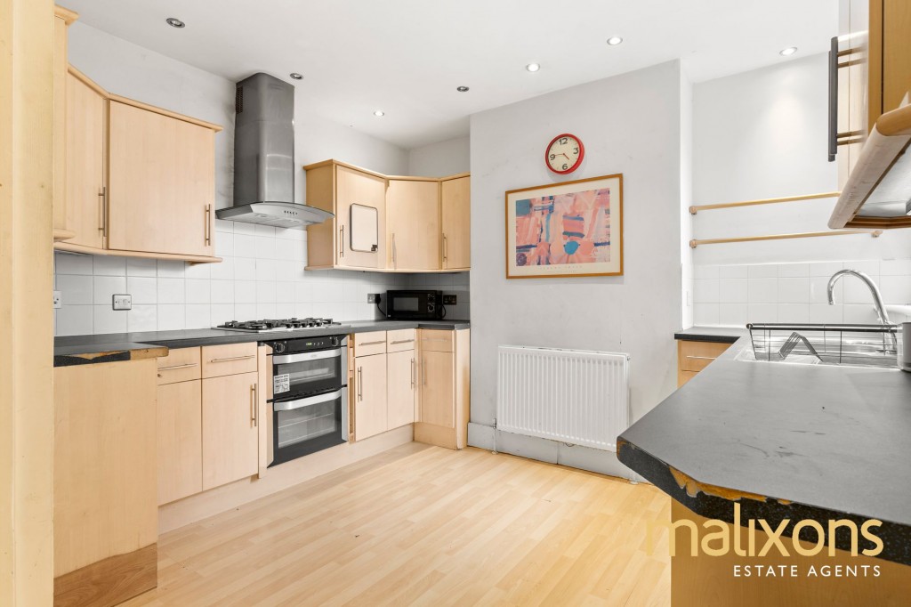 Gorringe Park Avenue, Mitcham, CR4