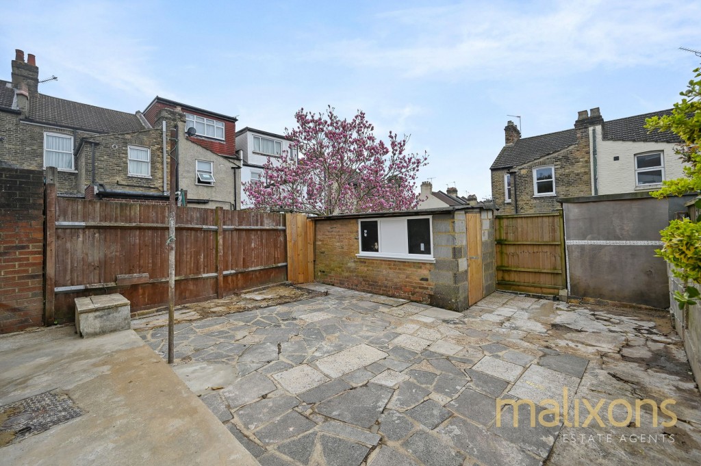 Dunkeld Road, London, SE25