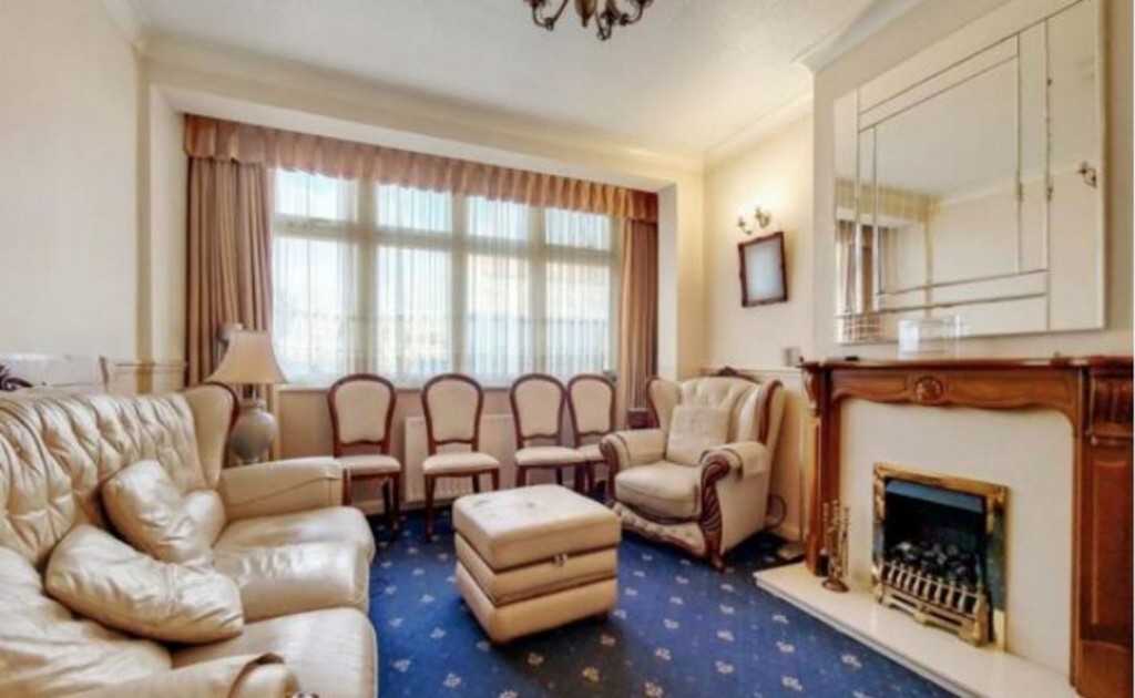 Fieldend Road, London, SW16