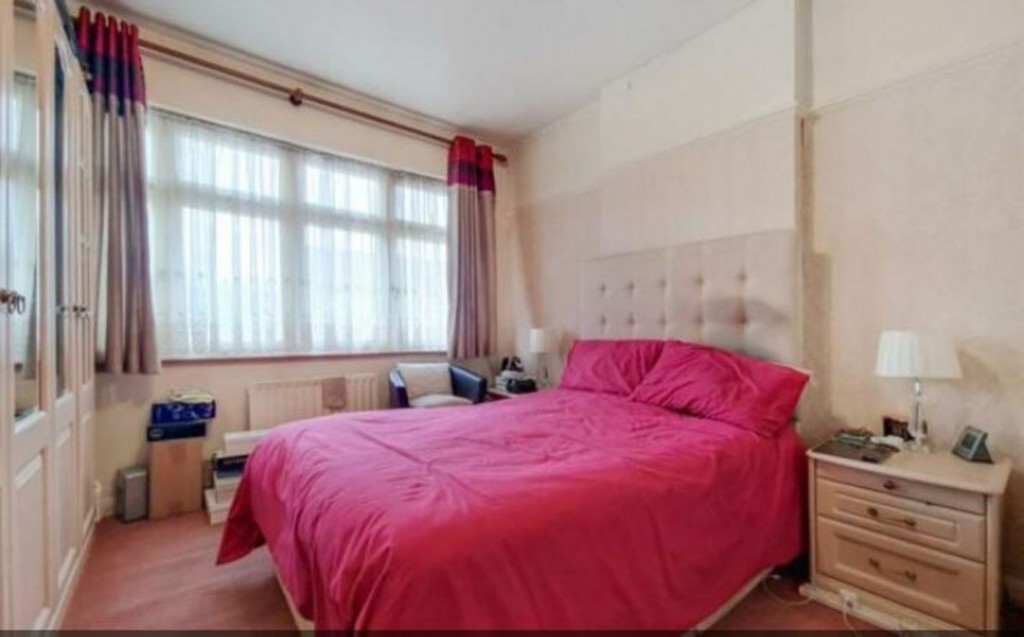 Fieldend Road, London, SW16
