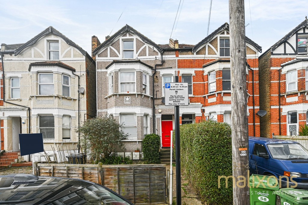 Gleneagle Road, London, SW16