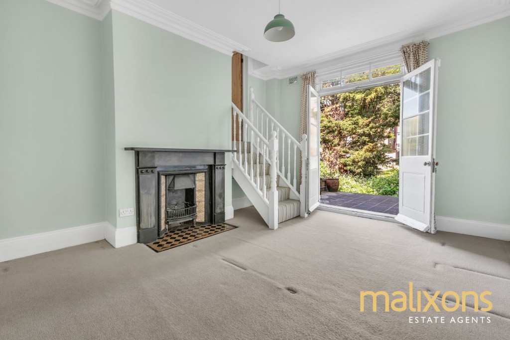 Gleneagle Road, London, SW16