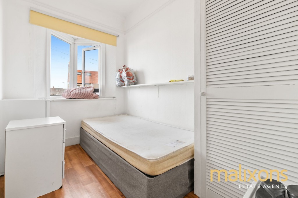 Colliers Water Lane, Thornton Heath, CR7