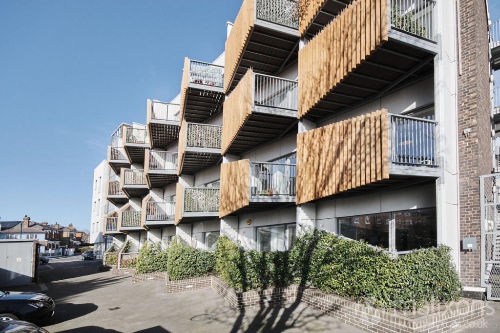 Cargreen Road, Paxton House, SE25
