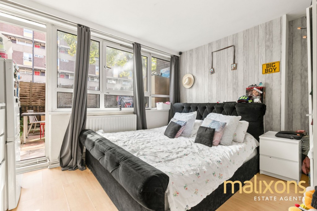 Hampson Way, London, SW8