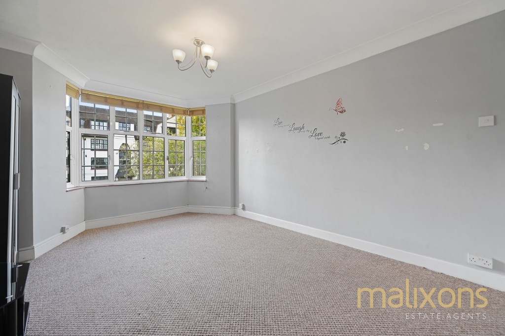 Leigham Avenue, Manor Court Leigham Avenue, SW16