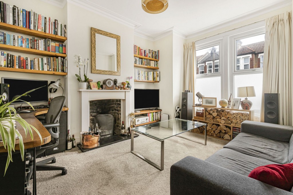 Himley Road, London, SW17