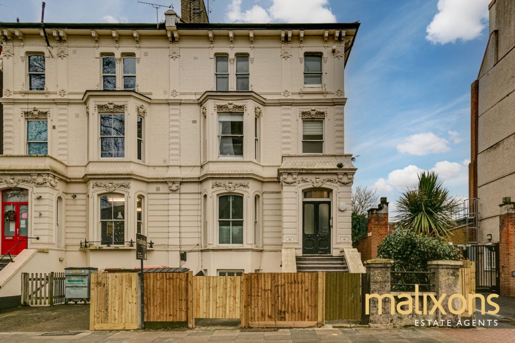 Trinity Road, London, SW17