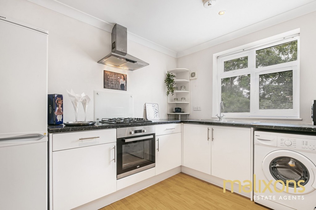 Commonside East, Mitcham, CR4