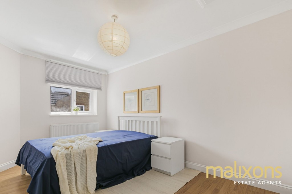 Commonside East, Mitcham, CR4
