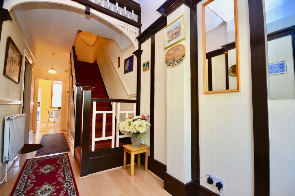 Semley Road, London, SW16