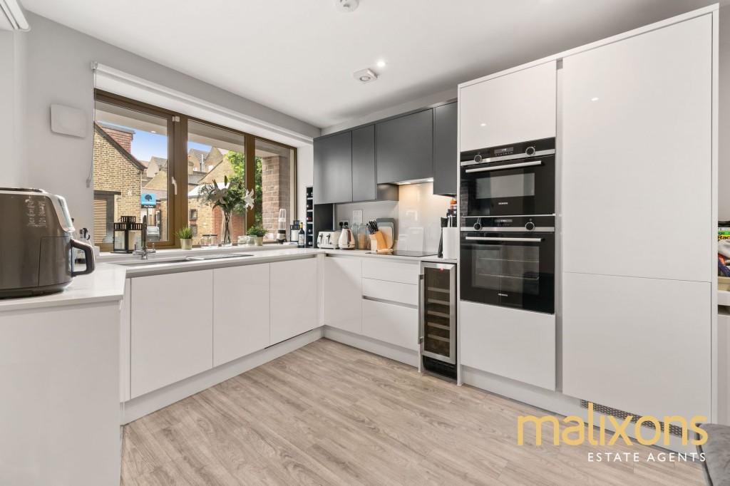 Caithness Road, Mitcham, CR4