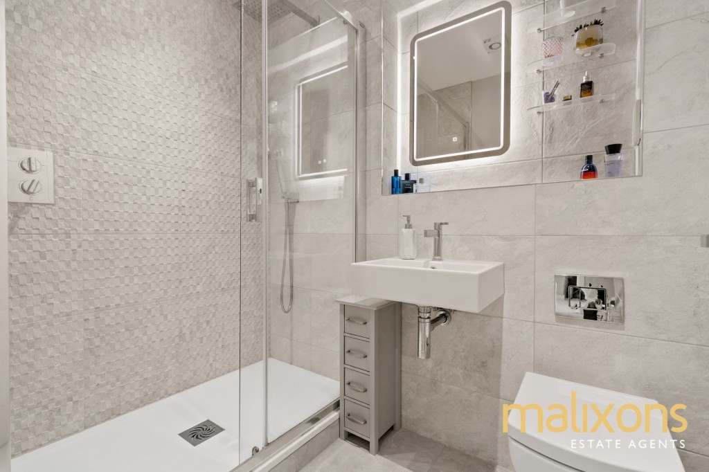 Caithness Road, Mitcham, CR4