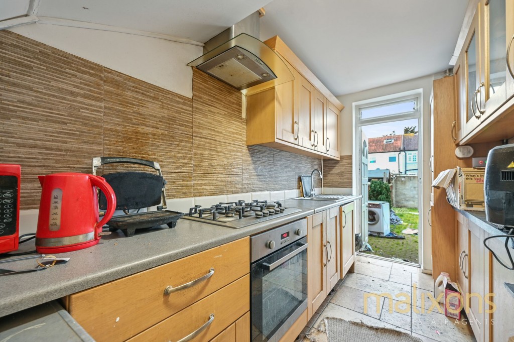Grove Road, Mitcham, CR4