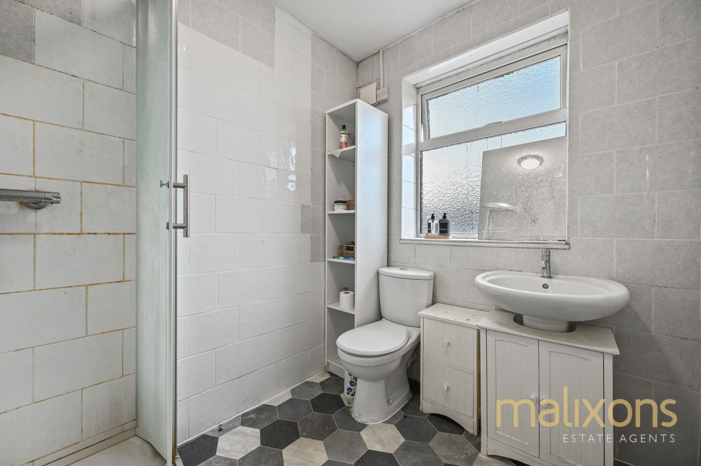 Grove Road, Mitcham, CR4