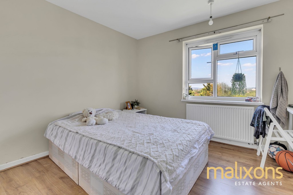 South Norwood Hill, London, SE25