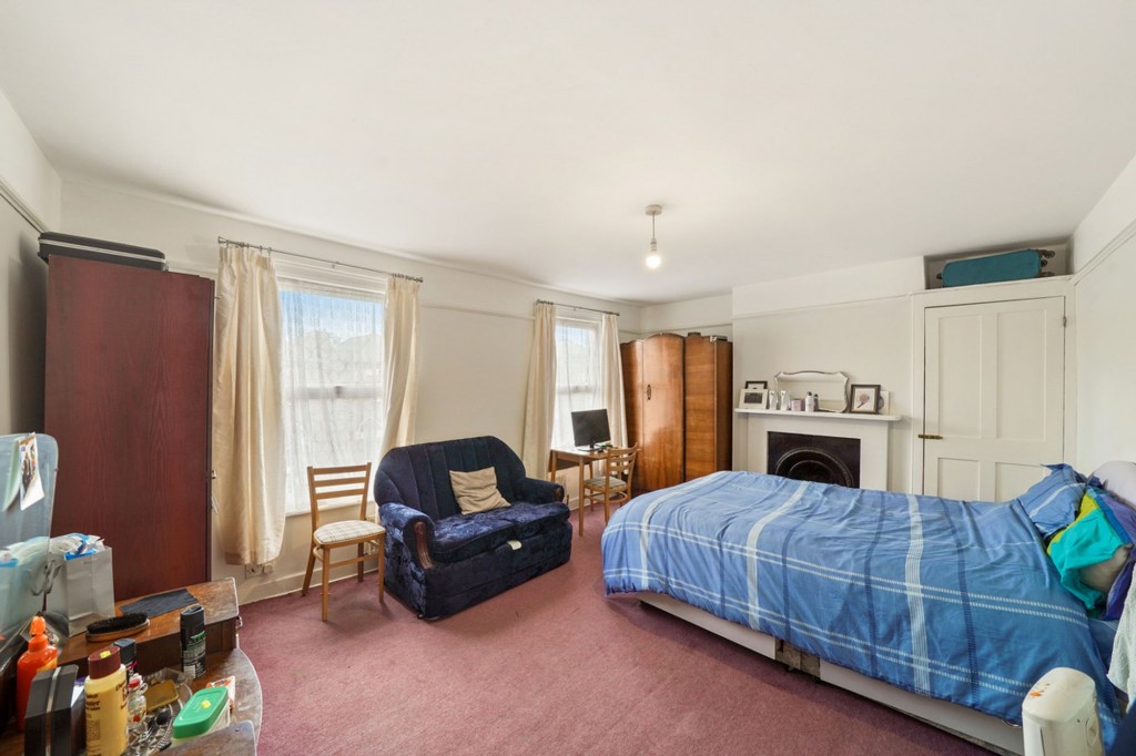 Ducie Street, London, SW4