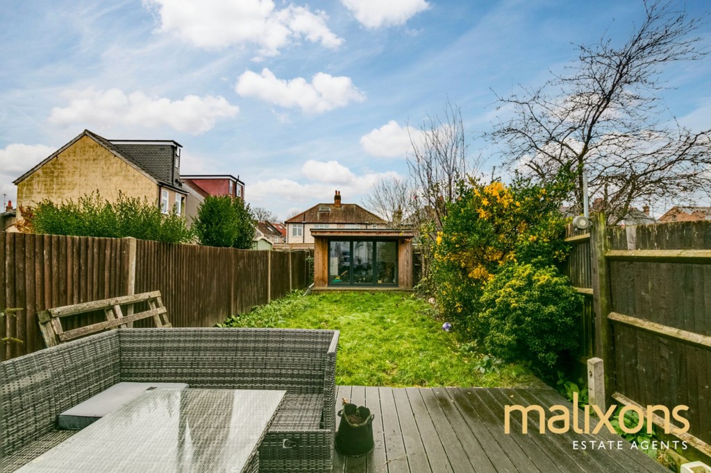 Grove Road, Mitcham, CR4