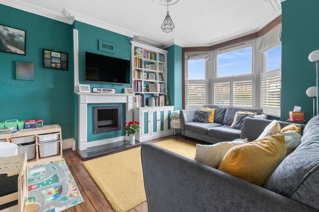 Grove Road, Mitcham, CR4