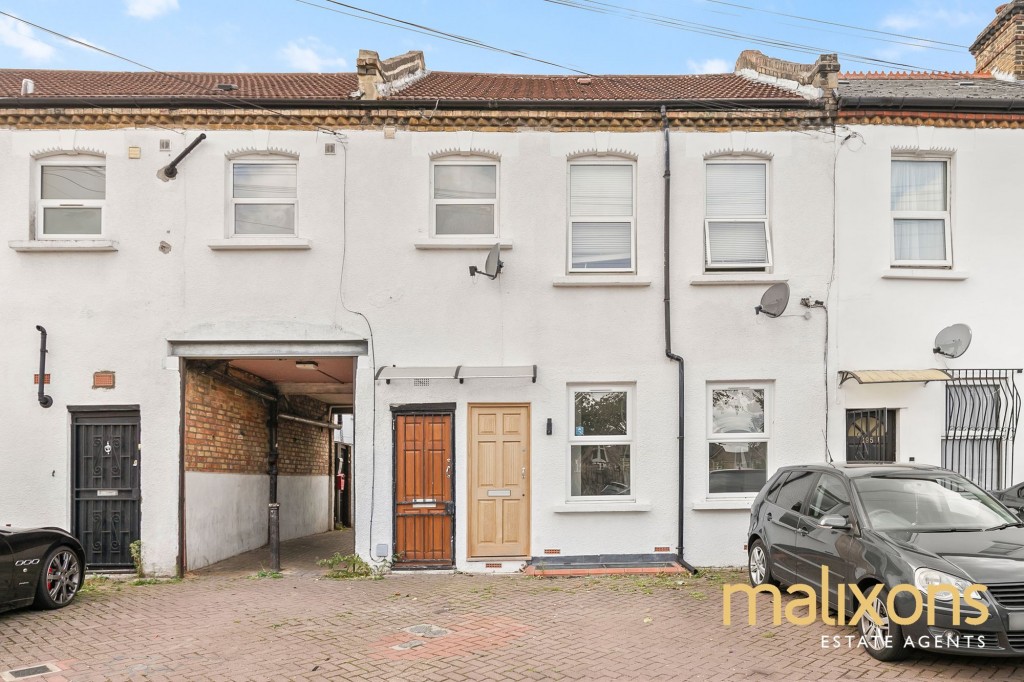 Rommany Road, London, SE27