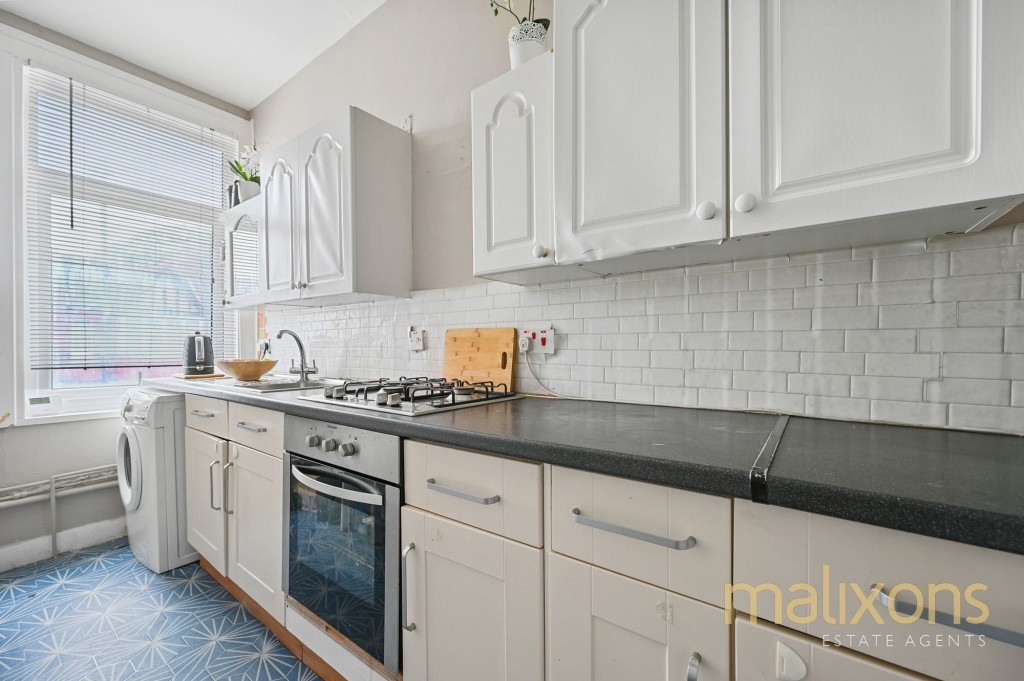 Burgoyne Road, London, SE25