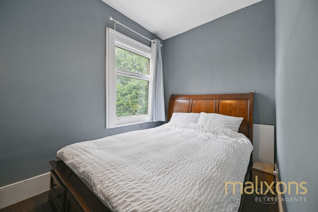 Burgoyne Road, London, SE25