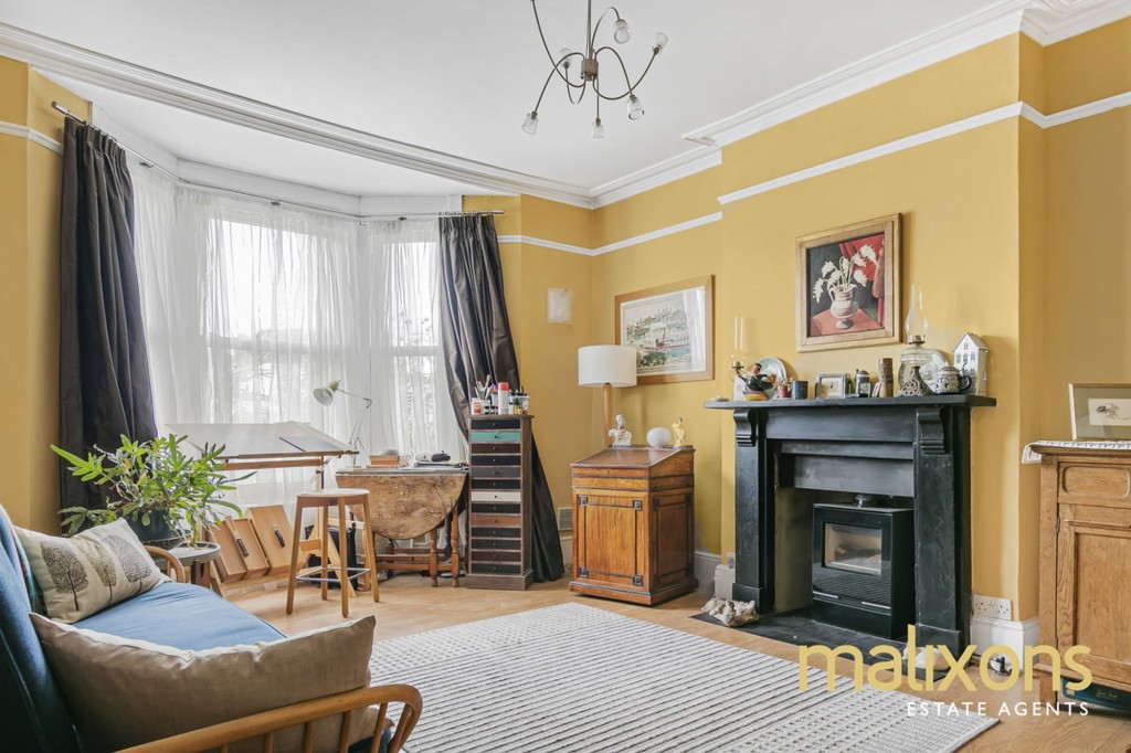 Grove Road, Mitcham, CR4