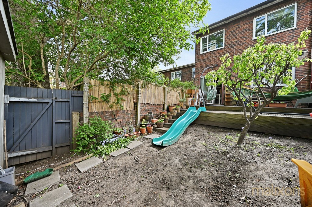 Upper Tulse Hill, London, SW2