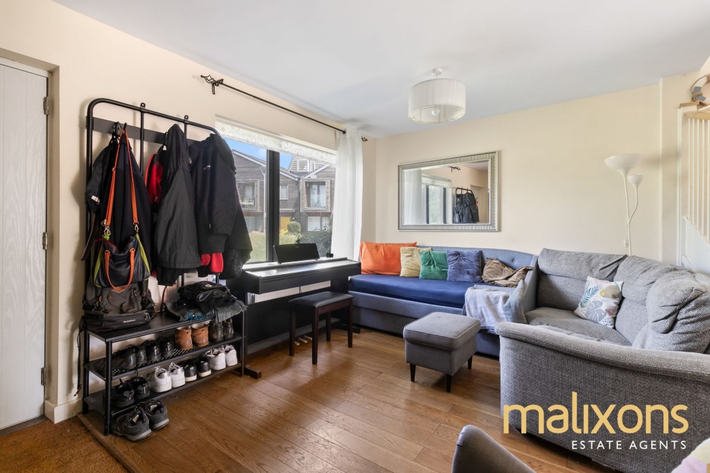 Kerlin View, London, SW16