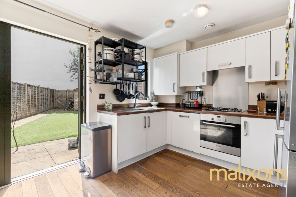 Kerlin View, London, SW16