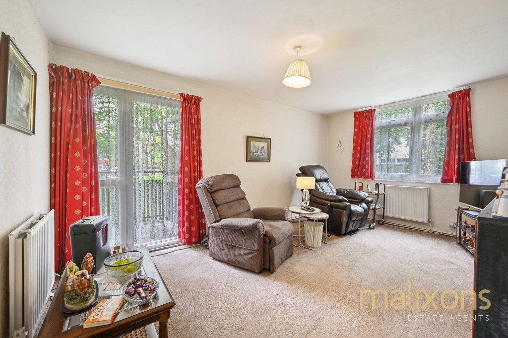 Strathdon Drive, London, SW17