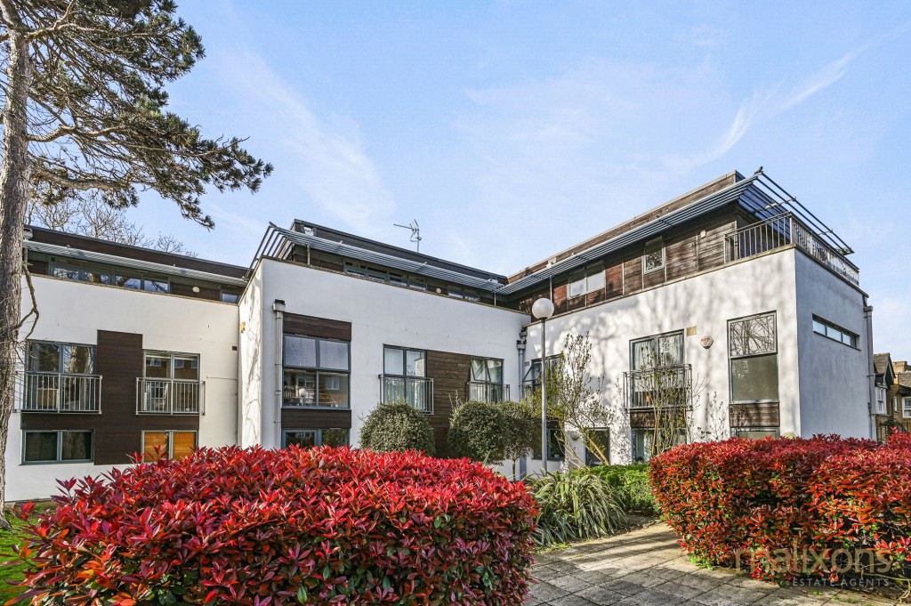 Leigham Court Road, London, SW16