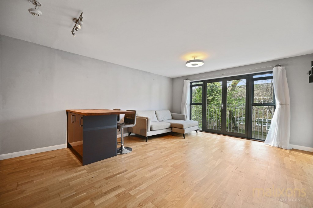 Leigham Court Road, London, SW16