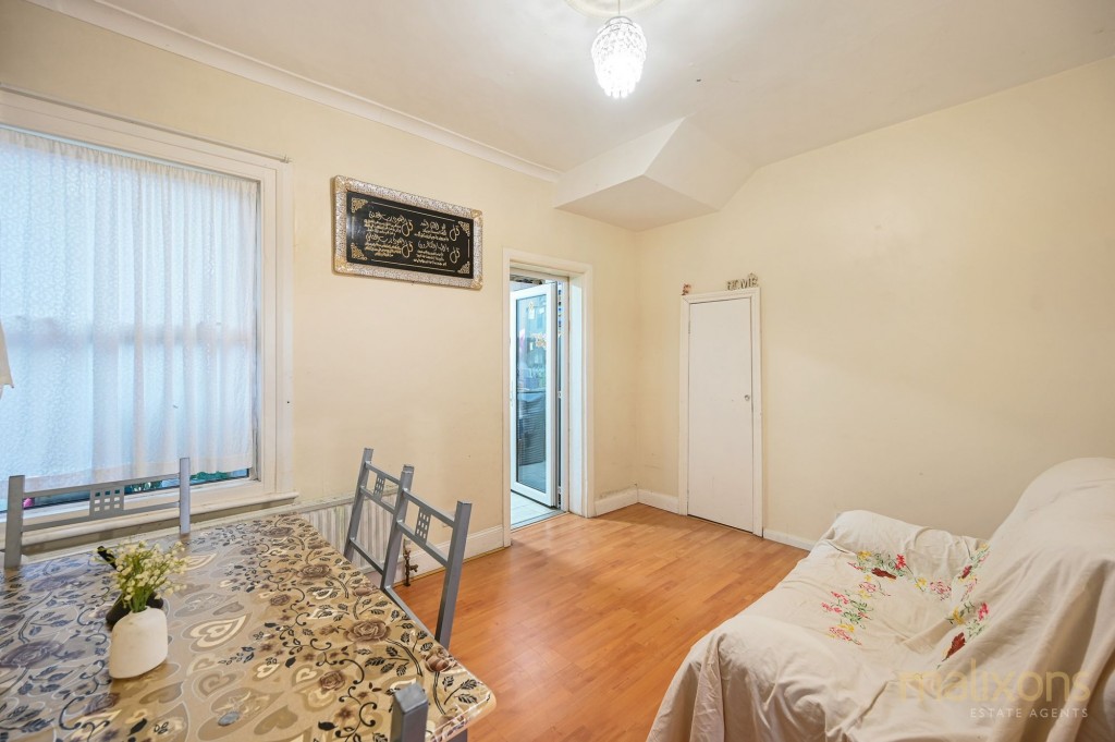 Lower Road, Kenley, CR8