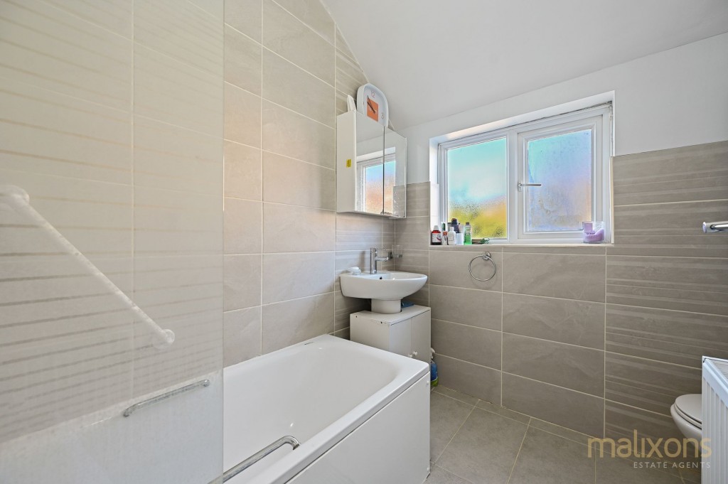 Annsworthy Avenue, Thornton Heath, CR7