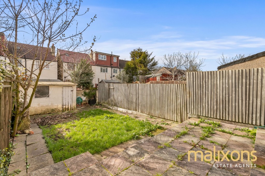 Eardley Road, London, SW16